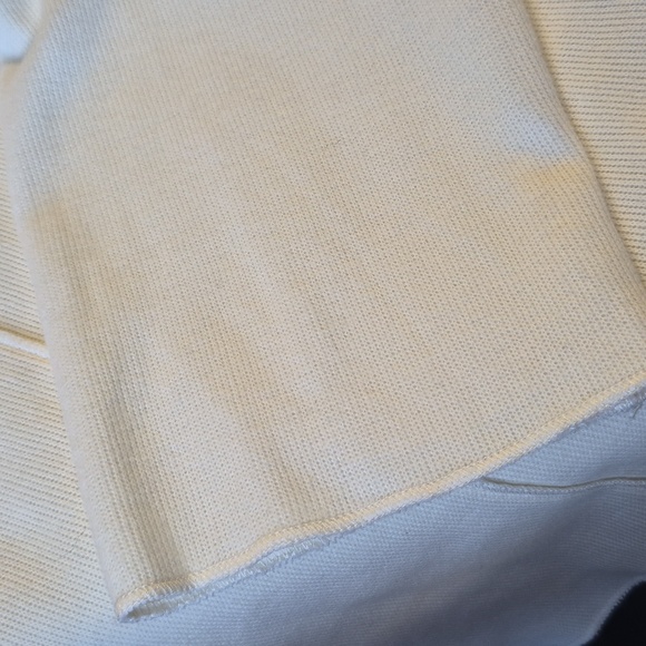 Zara 🆕️ Ribbed Cream Top - Picture 6 of 11